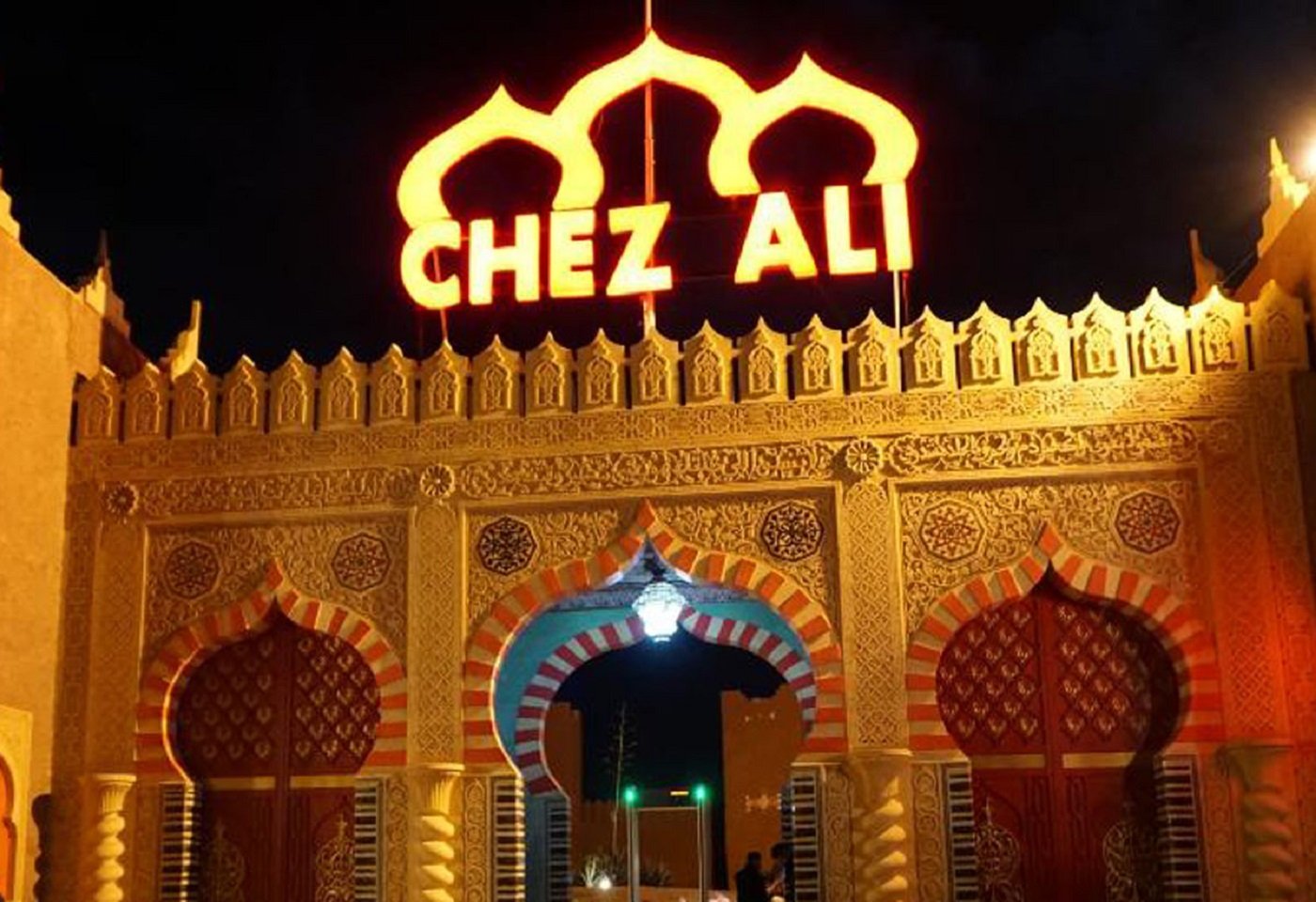 Dinner Show at the Famous Restaurant Chez Ali